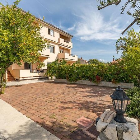 Juric Apartments-Rab Palit Bagian luar foto