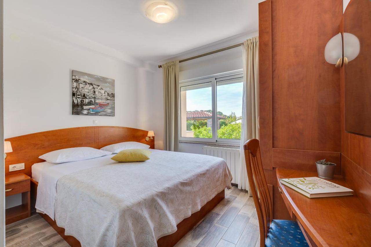 Juric Apartments-Rab Palit Bagian luar foto
