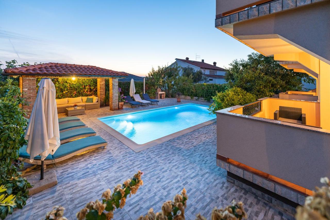 Juric Apartments-Rab Palit Bagian luar foto