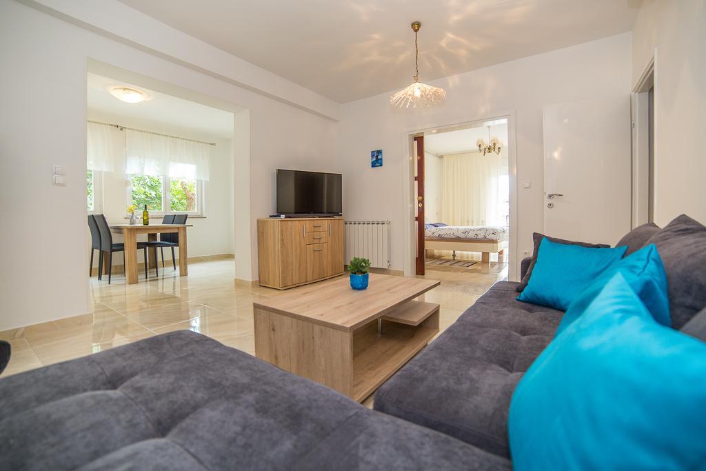 Juric Apartments-Rab Palit Bagian luar foto